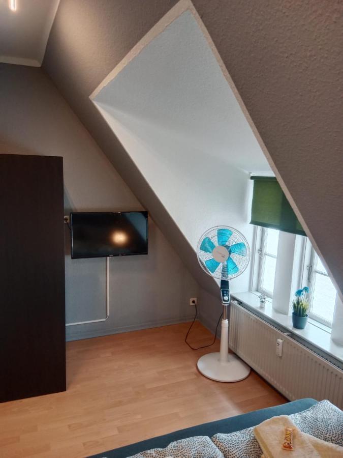 Flensburg Zentrum 10 Vh Dgr Apartamento Exterior foto